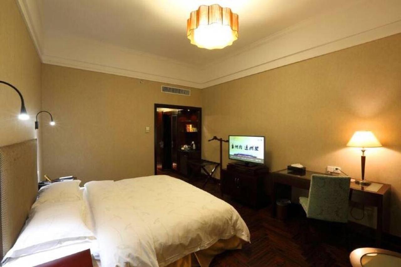 Taizhou Garden Hotel מראה חיצוני תמונה